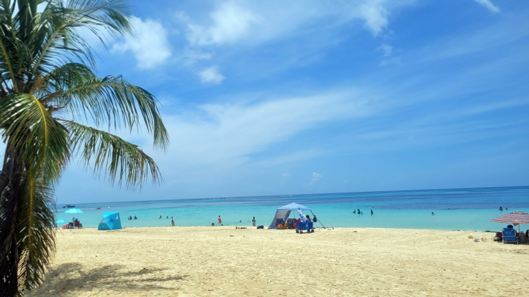 Ultimate Beach Guide 2026: Flamenco Beach (Culebra)